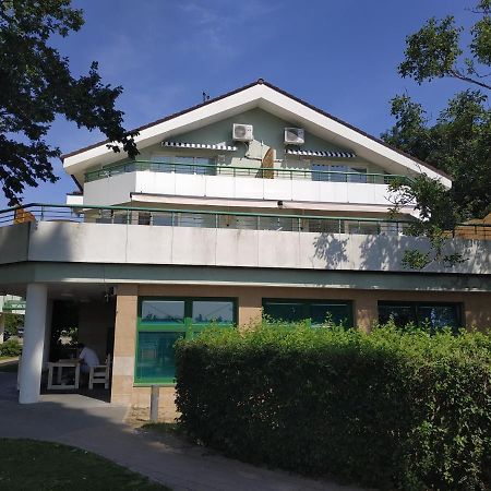 Apartmany Puerto Senec Εξωτερικό φωτογραφία